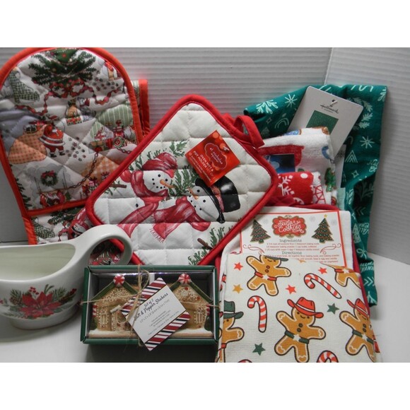 Unbranded Other - Lot of Christmas Kitchen Decor Towels Salt Pepper Gravy Boat All New Unused